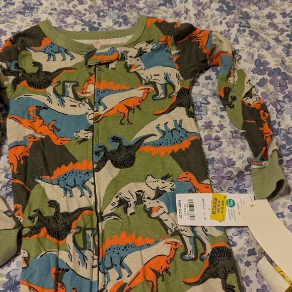 2T Boy's Footed Carter's Sleepers - Picture 8 of 8